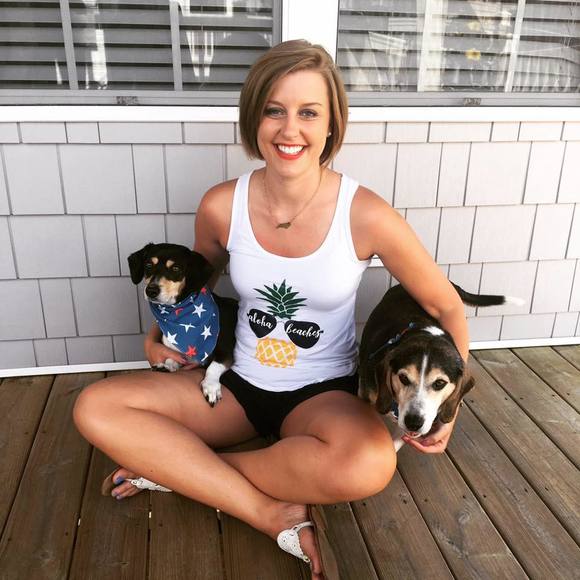 Meet your Posher, Kayla - Picture 1 of 1